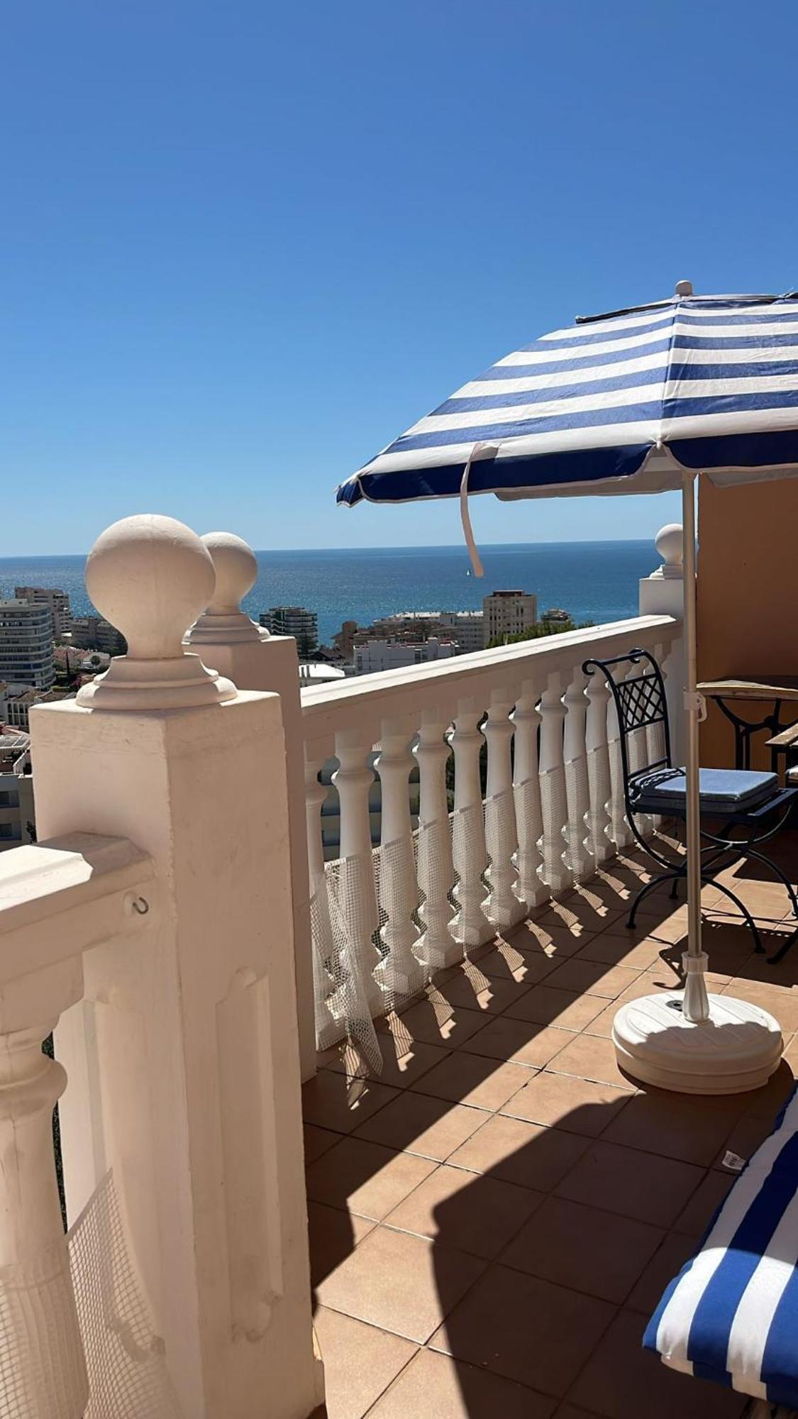 Blue Summer - Atico - Penthouse Фуэнхирола Экстерьер фото